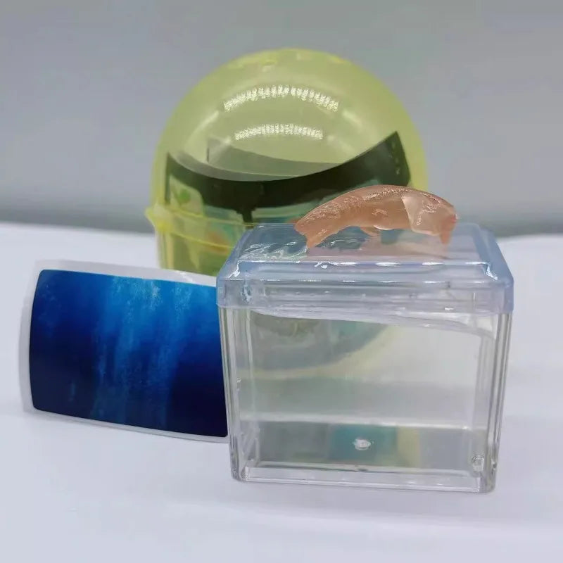 Frutiger Aero Mini Aquarium